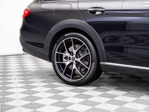 Certified 2023 Mercedes-Benz E 450 4MATIC All-Terrain Wagon w/ Premium Package image 39