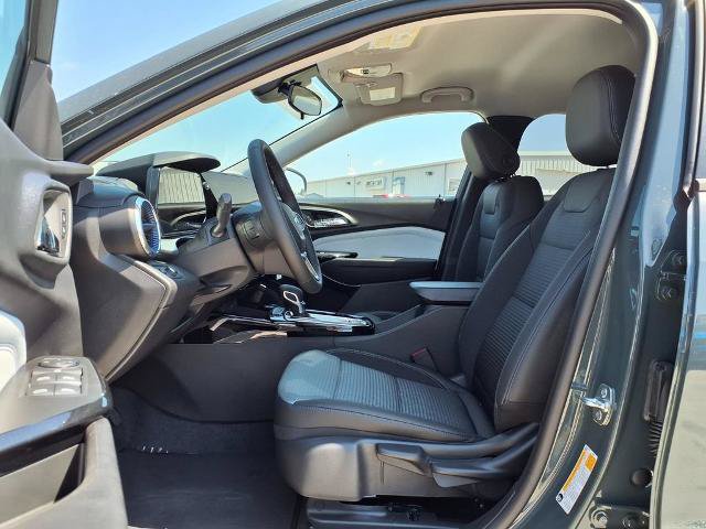 New 2026 Chevrolet Trax LT w/ Driver Confidence Package FWD image 16