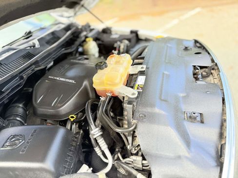 Used 2016 RAM 1500 Laramie w/ Convenience Group image 35