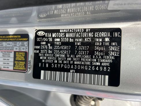 Used 2017 Kia Sorento AWD image 27