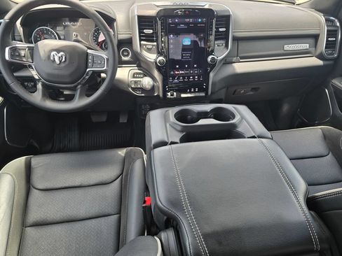 Used 2025 RAM 1500 Laramie w/ Laramie Southwest Edition AWD/4WD image 15