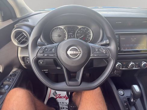 Used 2023 Nissan Kicks S FWD image 19
