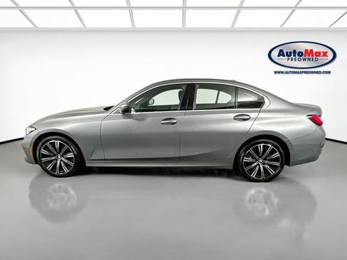 Used 2025 BMW 330i xDrive Sedan w/ Convenience Package AWD/4WD image 9