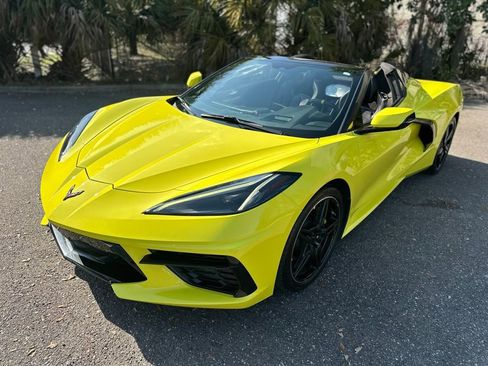 Used 2020 Chevrolet Corvette Stingray Premium Conv w/ 3LT Preferred Equipment Group RWD image 18