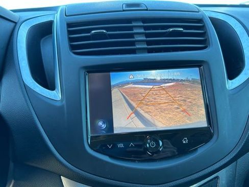 Used 2016 Chevrolet Trax LTZ w/ Midnight Edition image 32