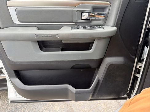 Used 2016 RAM 1500 Big Horn image 22