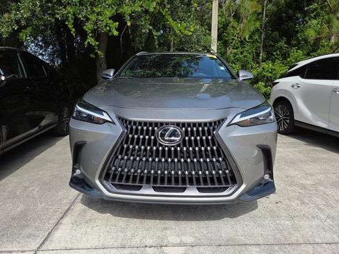 Used 2025 Lexus NX 250 FWD w/ Towing Package (2000 Lbs) image 2