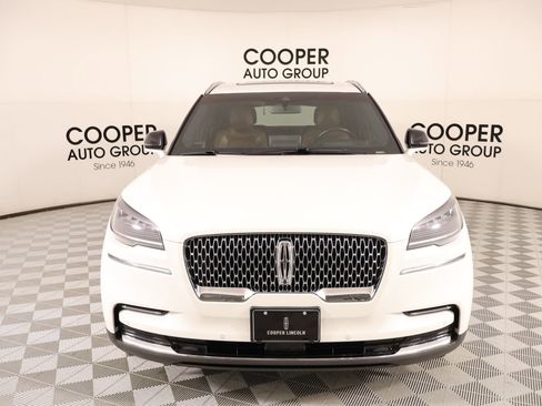 Used 2022 Lincoln Aviator Reserve w/ Equipment Group 201A AWD/4WD image 10