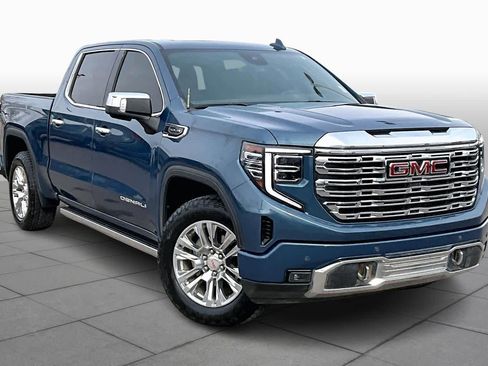 Used 2024 GMC Sierra 1500 Denali w/ Technology Package image 3