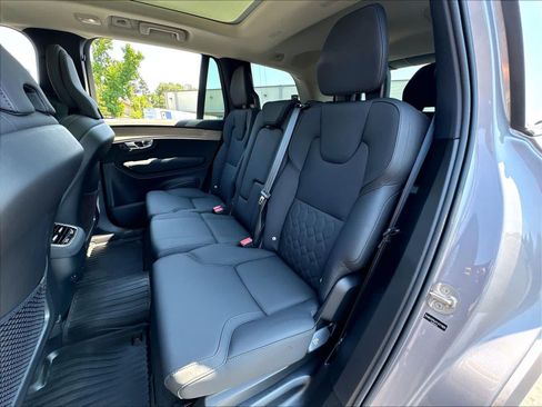 Used 2026 Volvo XC90 B5 Plus w/ Protection Package AWD/4WD image 29