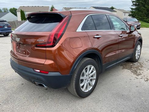 Used 2019 Cadillac XT4 Luxury w/ Cold Weather Package AWD/4WD image 5