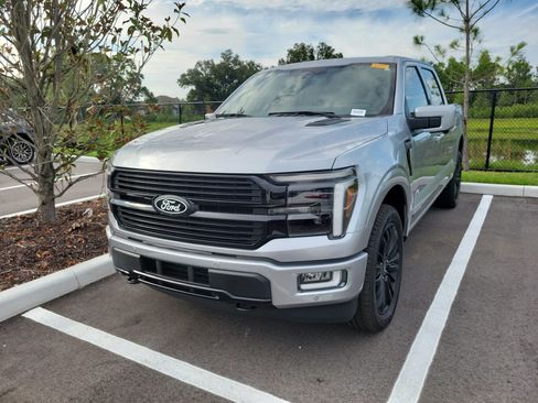 Used 2024 Ford F150 Platinum w/ Equipment Group 702A High AWD/4WD image 4