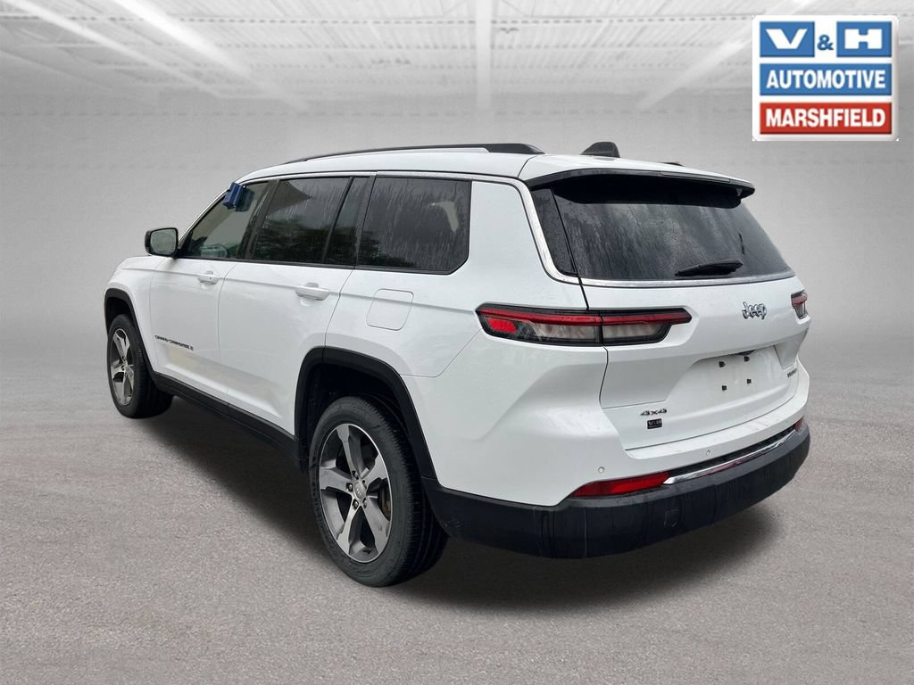 Used 2023 Jeep Grand Cherokee L Limited w/ Trailer Tow Group (B) AWD/4WD image 4