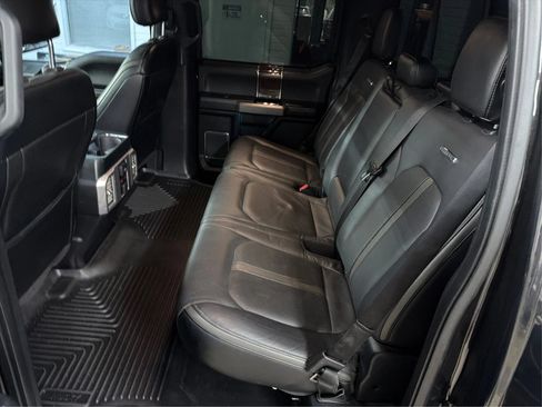 Used 2015 Ford F150 Platinum w/ Equipment Group 701A Luxury AWD/4WD image 14