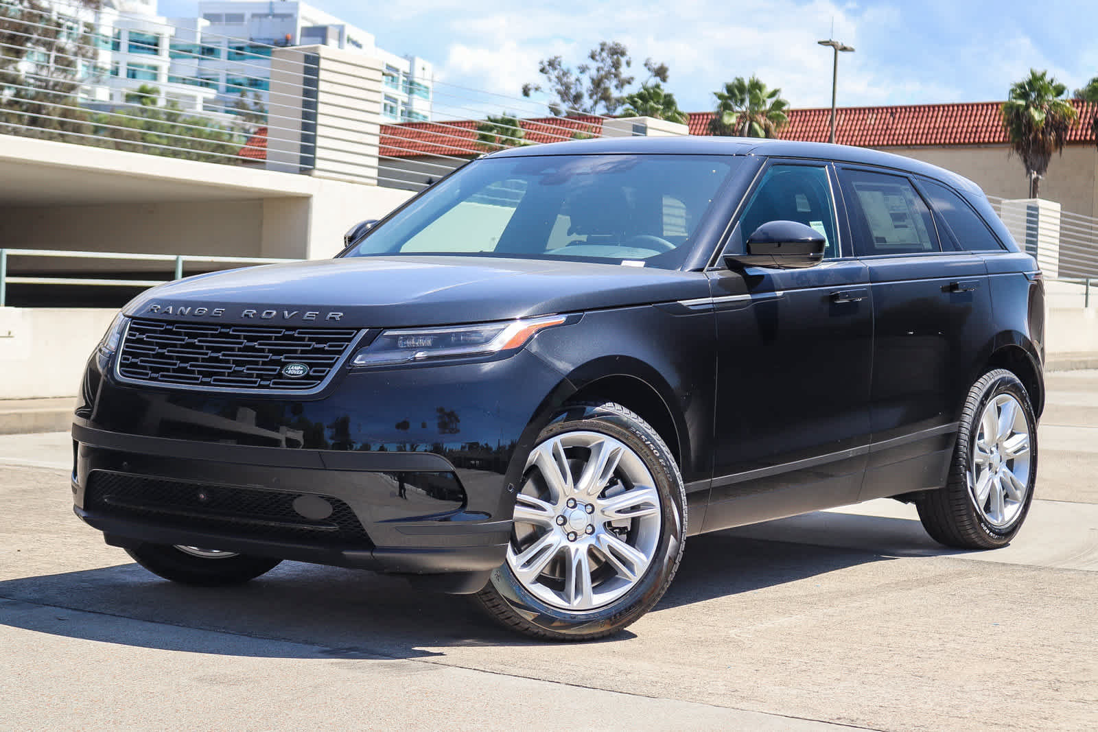 New 2026 Land Rover Range Rover Velar S AWD/4WD image 1