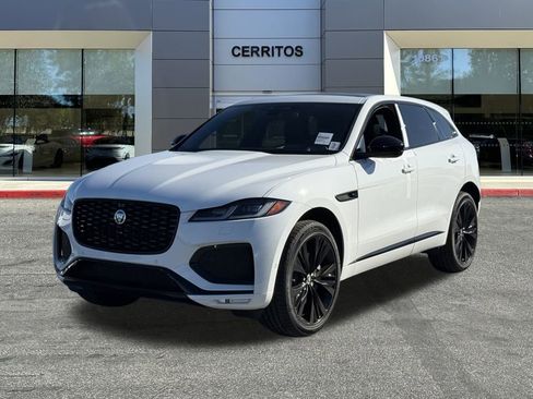 New 2026 Jaguar F-PACE R-Dynamic S image 1