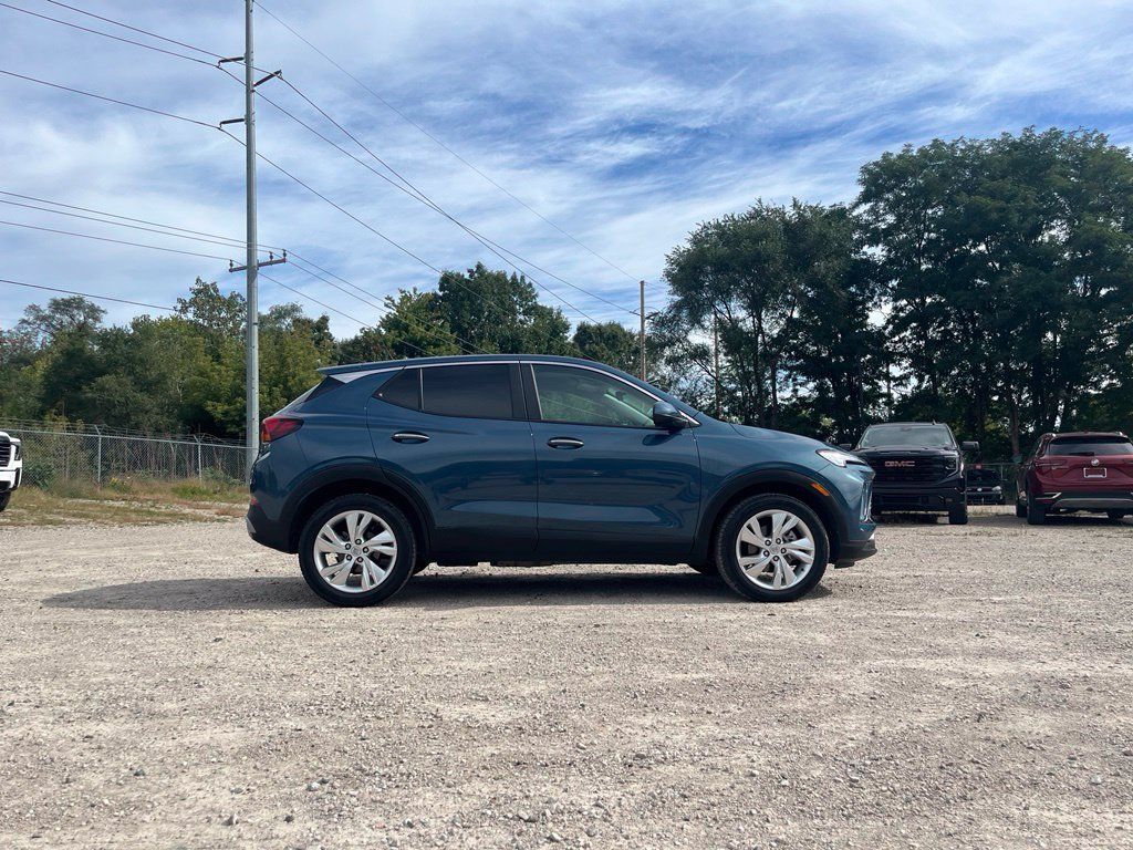 Used 2024 Buick Encore GX Preferred FWD image 6