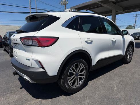 Used 2020 Ford Escape SEL AWD/4WD image 2