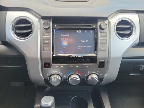 Used 2014 Toyota Tundra SR5 w/ SR5 Upgrade Package RWD image 33