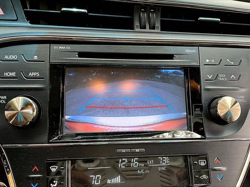 Used 2015 Toyota Avalon XLE Touring image 13