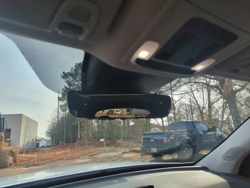 Certified 2023 Honda Pilot Touring image 28