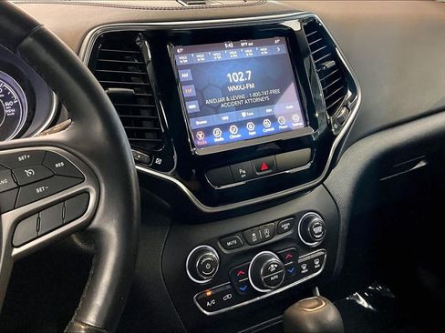Used 2020 Jeep Cherokee Limited FWD image 7