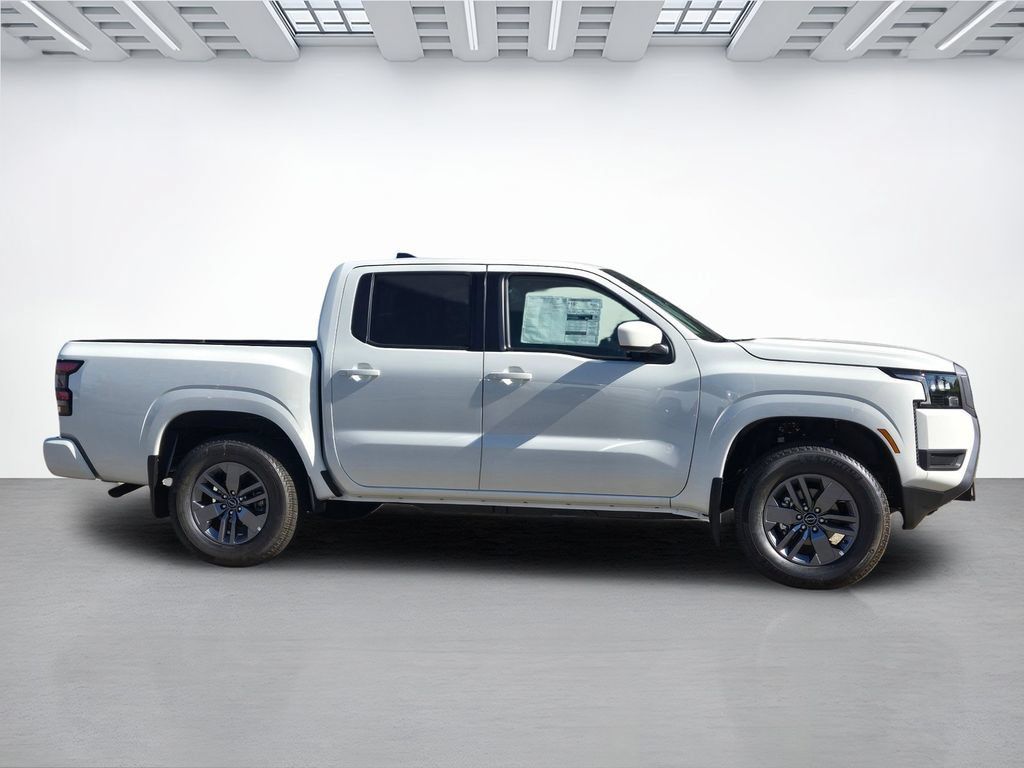 New 2026 Nissan Frontier SV w/ Tow Package AWD/4WD image 3