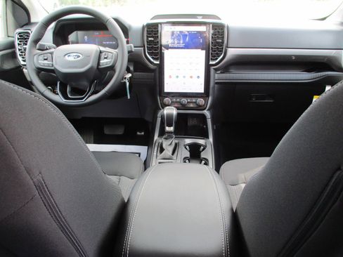 New 2024 Ford Ranger XLT w/ Equipment Group 301A High image 22