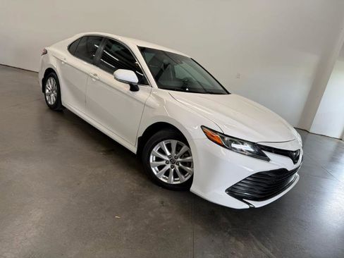 Used 2018 Toyota Camry LE w/ Convenience Package image 24