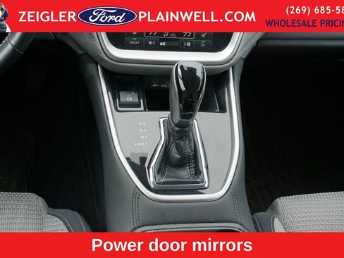 Used 2023 Subaru Outback Premium AWD/4WD image 16