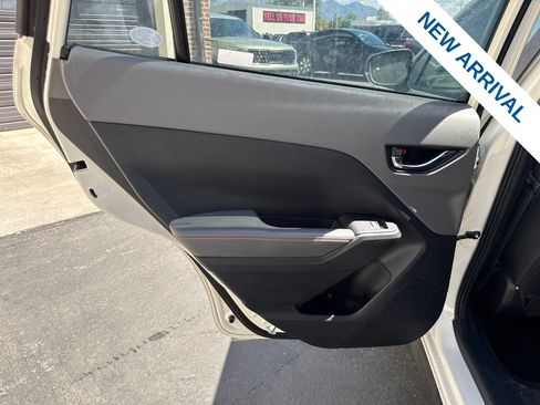 Used 2024 Subaru Crosstrek 2.5i Limited w/ Crosstrek Mirror Package AWD/4WD image 15