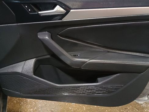 Used 2024 Volkswagen Jetta S image 24