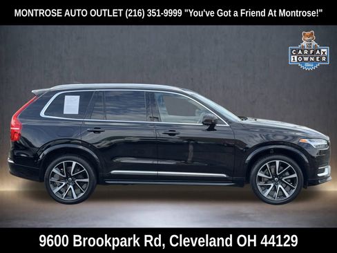 Used 2023 Volvo XC90 B6 Plus w/ Protection Package image 3