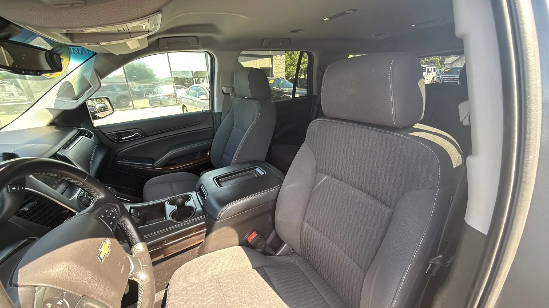 Used 2019 Chevrolet Tahoe LS AWD/4WD image 16