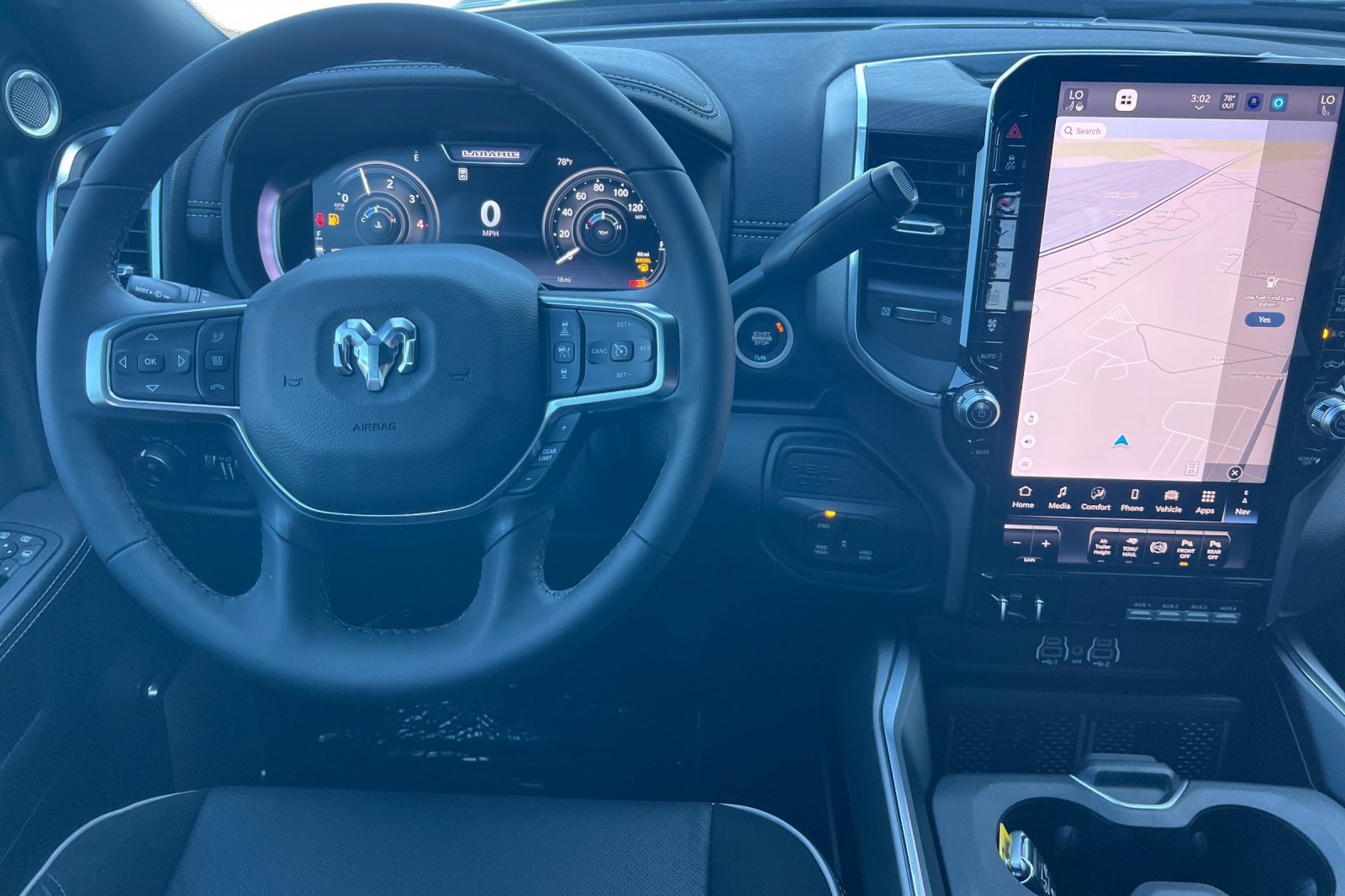 New 2026 RAM 3500 Laramie AWD/4WD image 16
