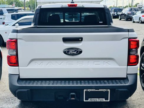 Used 2025 Ford Maverick Lariat AWD/4WD image 8