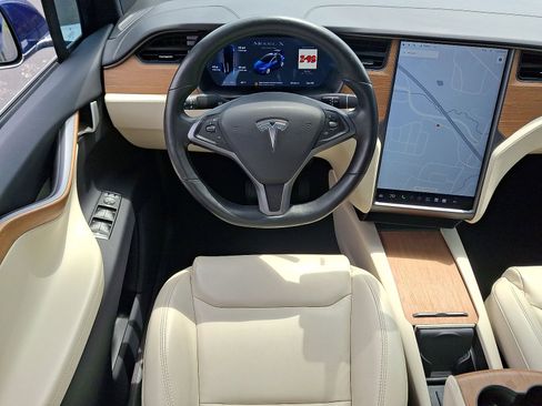 Used 2020 Tesla Model X Long Range AWD/4WD image 20