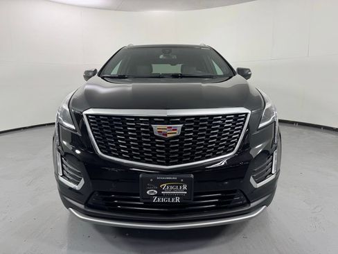 Used 2023 Cadillac XT5 Premium Luxury AWD/4WD image 2