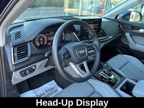 Certified 2025 Audi Q5 Prestige image 12