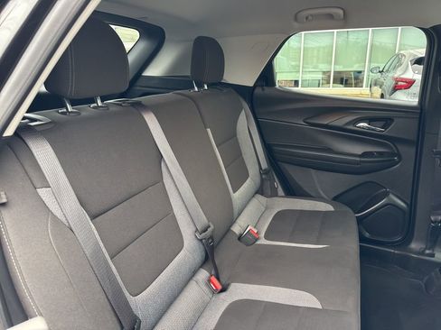 Used 2024 Chevrolet TrailBlazer LT w/ Driver Confidence Package image 22
