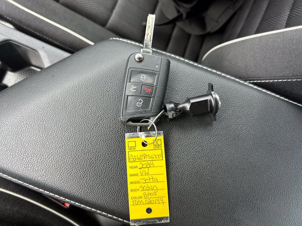Certified 2024 Volkswagen Jetta Sport FWD image 49