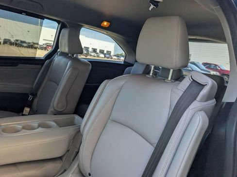 Used 2019 Honda Odyssey EX-L image 26