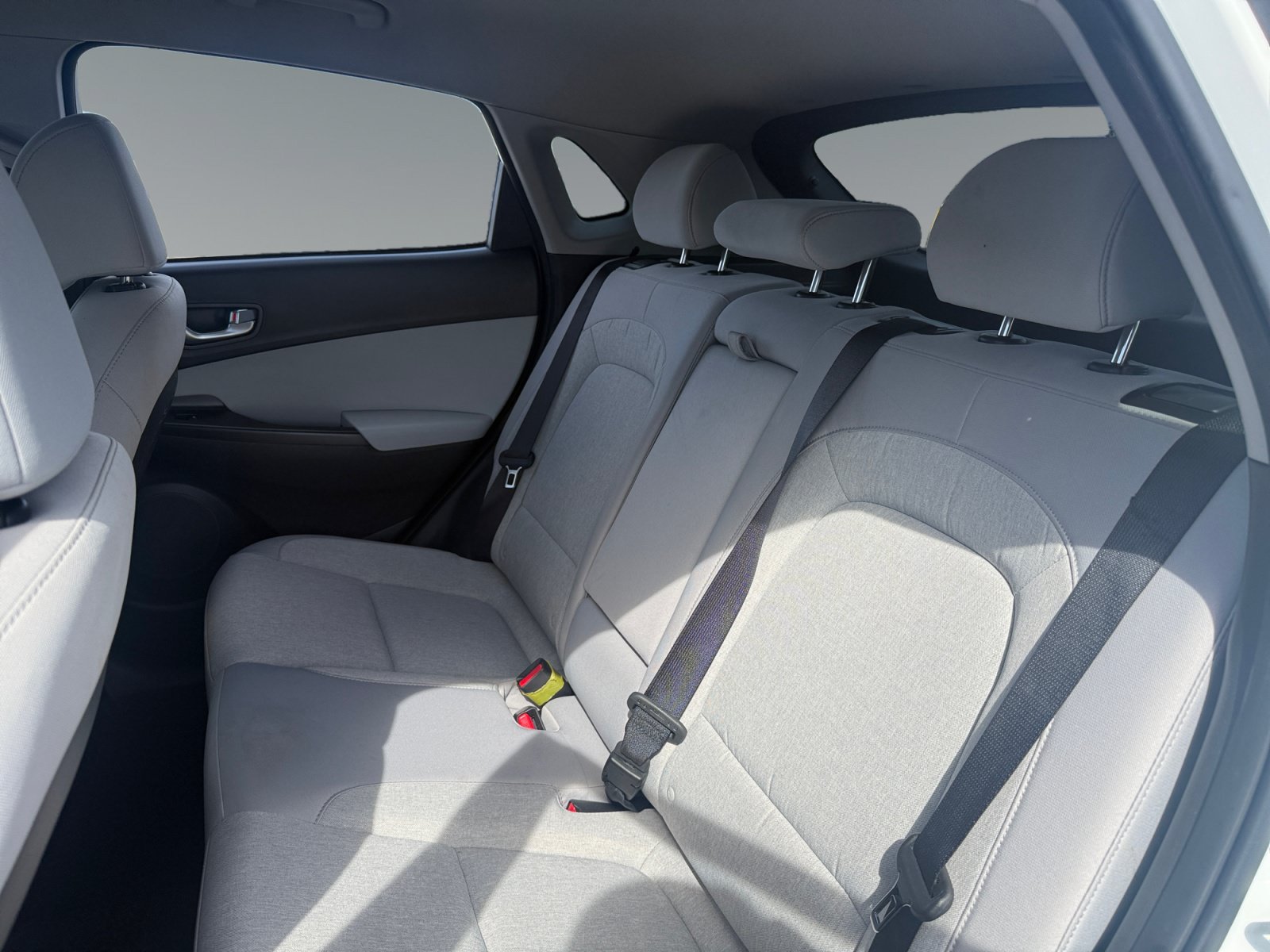 Used 2023 Hyundai Kona SE w/ Cargo Package FWD image 13