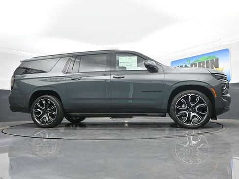 New 2026 Chevrolet Suburban RST w/ Advanced Technology Package AWD/4WD image 24