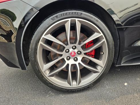Used 2016 Jaguar F-TYPE R AWD/4WD image 38