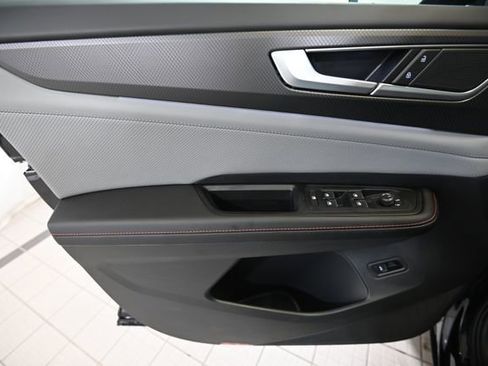 New 2026 Volkswagen Atlas Peak Edition AWD/4WD image 24