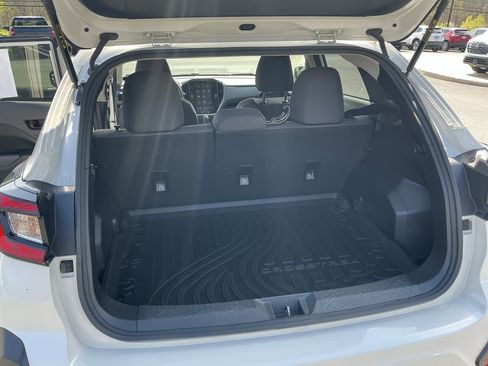 Used 2024 Subaru Crosstrek 2.0i Premium AWD/4WD image 17