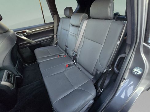 Certified 2021 Lexus GX 460 Premium w/ Premium Package AWD/4WD image 20