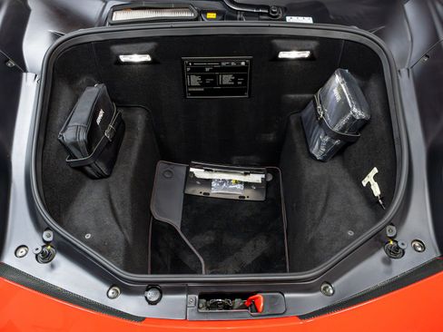 Used 2018 Ferrari 488 GTB image 40