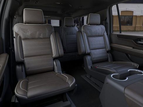 New 2026 GMC Yukon XL Denali Ultimate image 18